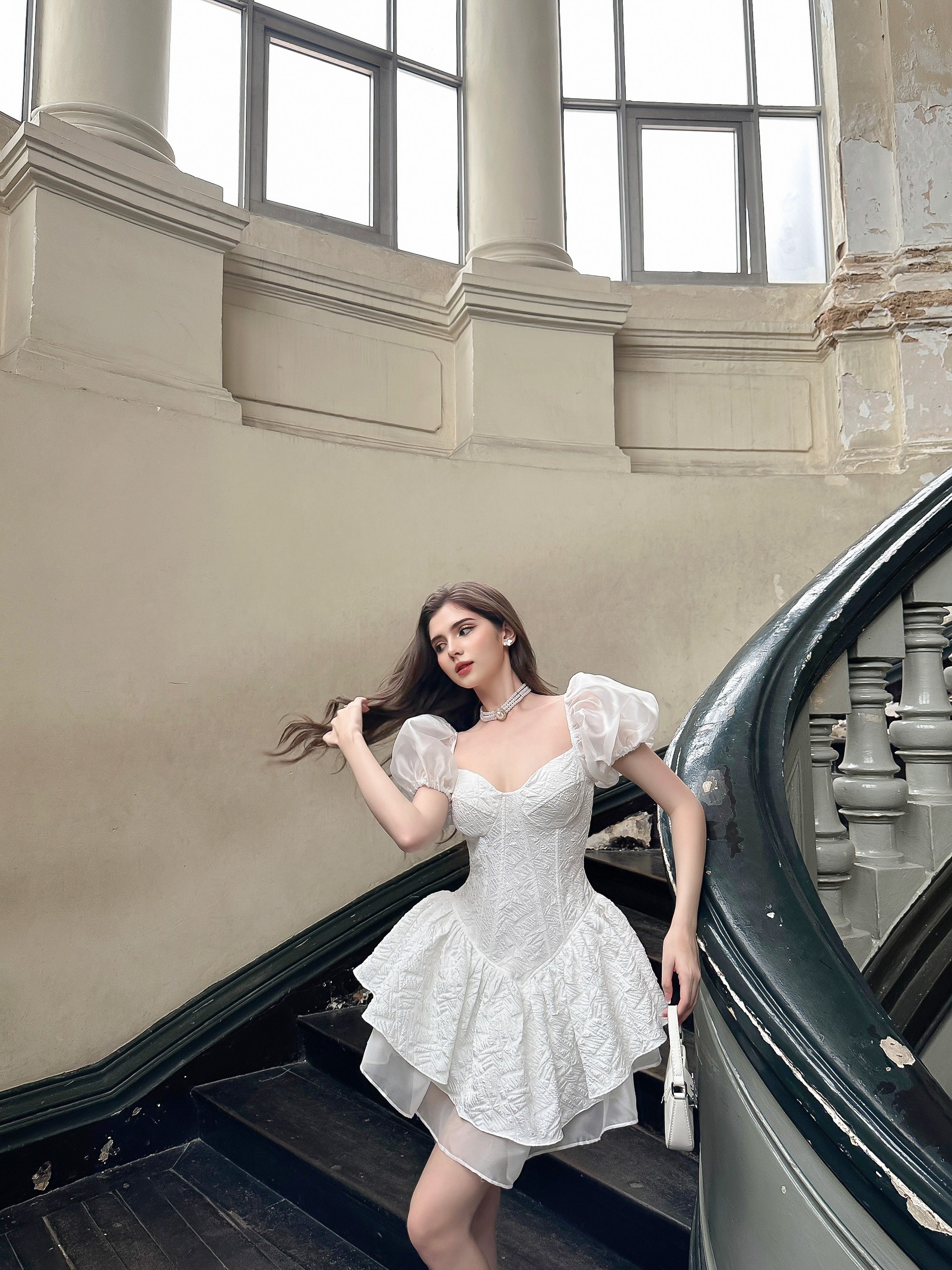 Đầm xoè đi sinh nhật tay phồng che bắp tay to chất vải gấm Selina Dress