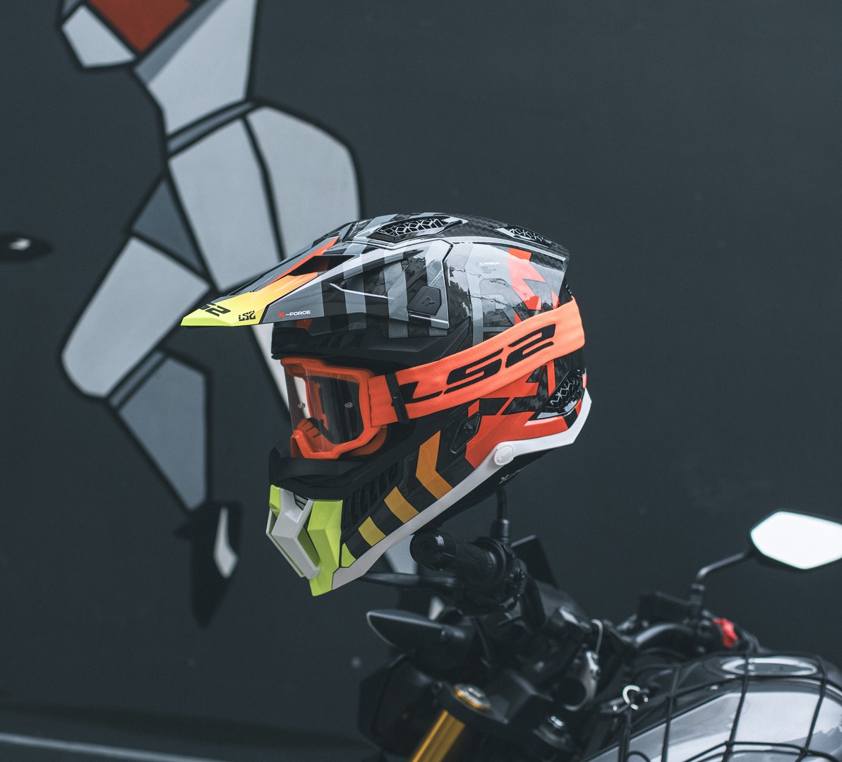 Mũ Cào Cào LS2 MX703 X-Force Carbon