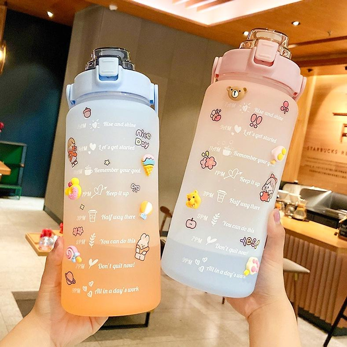 Bình nước 2 lít dành cho người lười uống nước, bình nước cute 2L có ống hút, vạch chia nhắc giờ