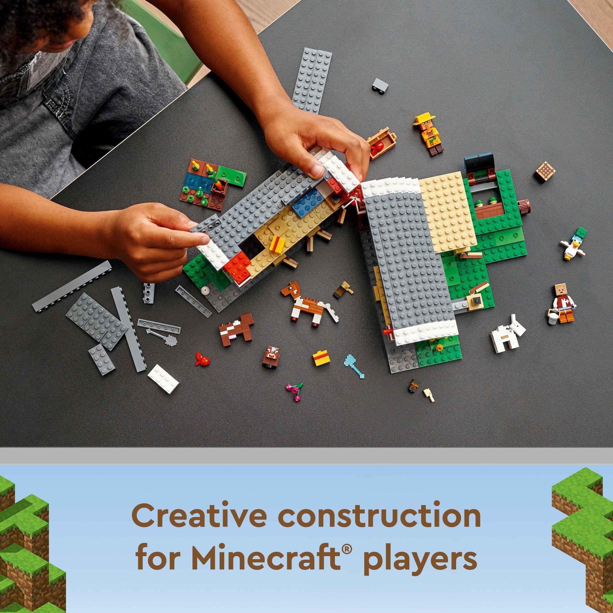 LEGO Minecraft 21187 Nông Trại Minecraft (799 chi tiết)