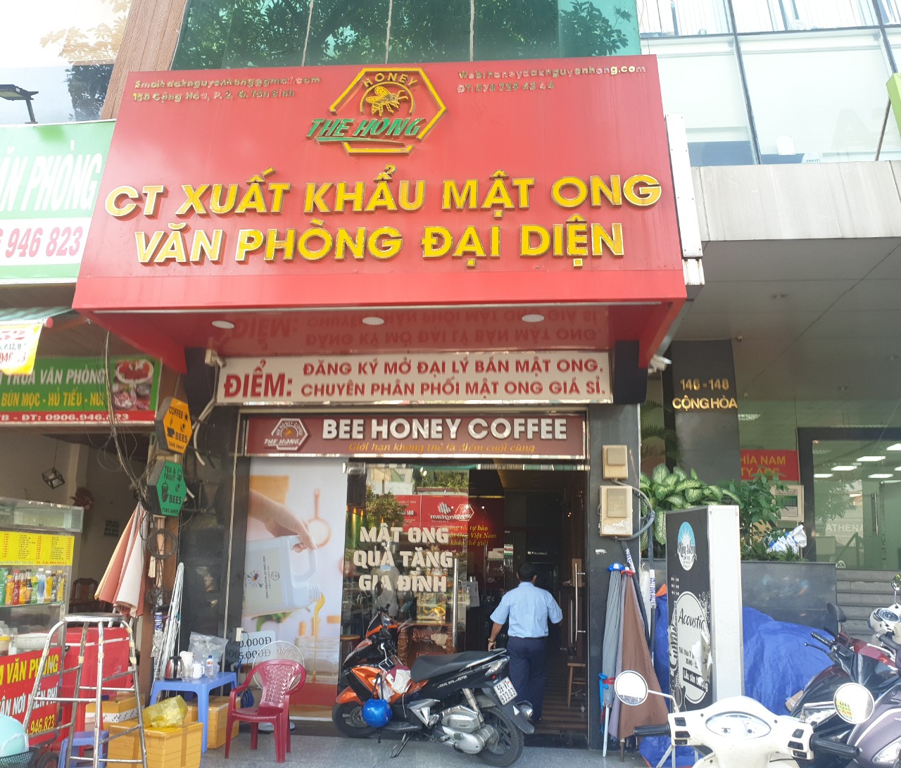 Mật ong hoa CAFE đậm đà 100% 1 lít không tem - Thế Hồng Honey