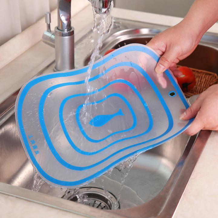 Thớt Nhựa Dẻo Đa Năng - Giao Ngẫu Nhiên - Loại Tốt