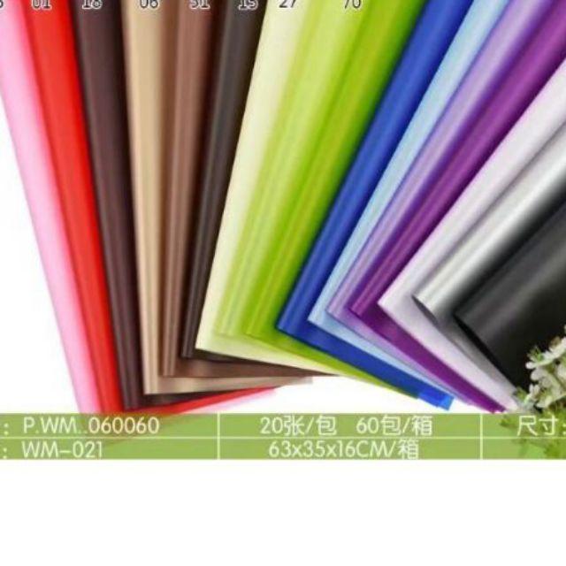 1 xấp 20 tờ Giấy gói hoa kính mờ