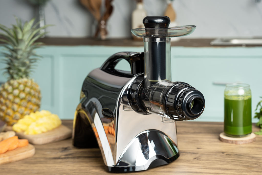 Máy ép chậm Omega NC902HDC Hàng chính hãng