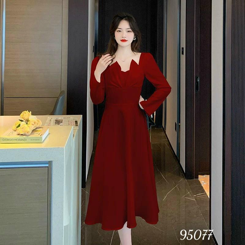 Đầm nữ dự tiệc cổ vuông cách điệu màu đỏ dịp lễ tết nhẹ nhàng