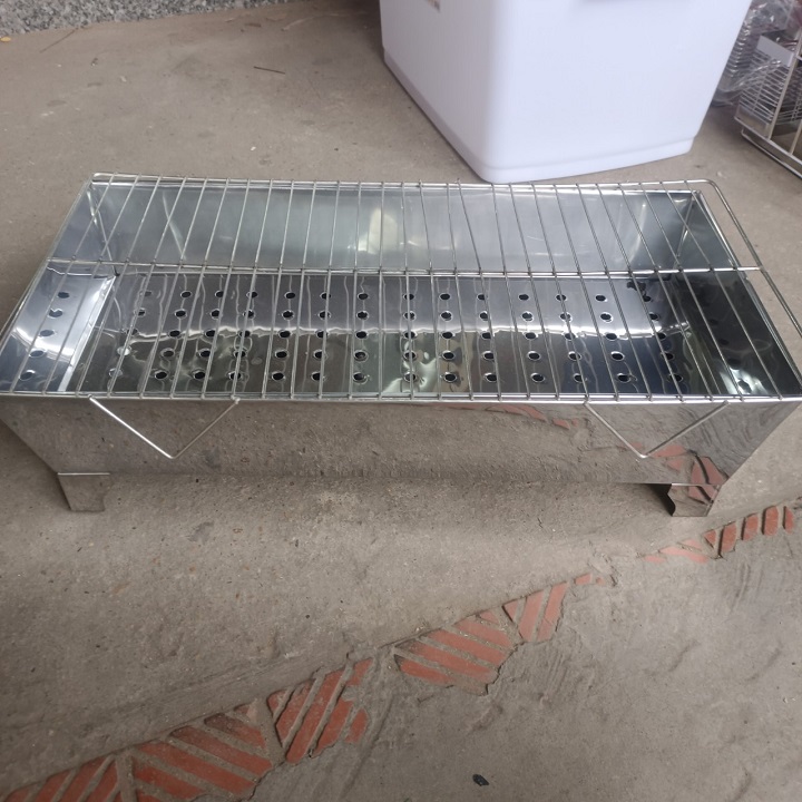 Bếp nướng than hoa ngoài trời loại lớn có chân kèm vỉ nướng cao cấp