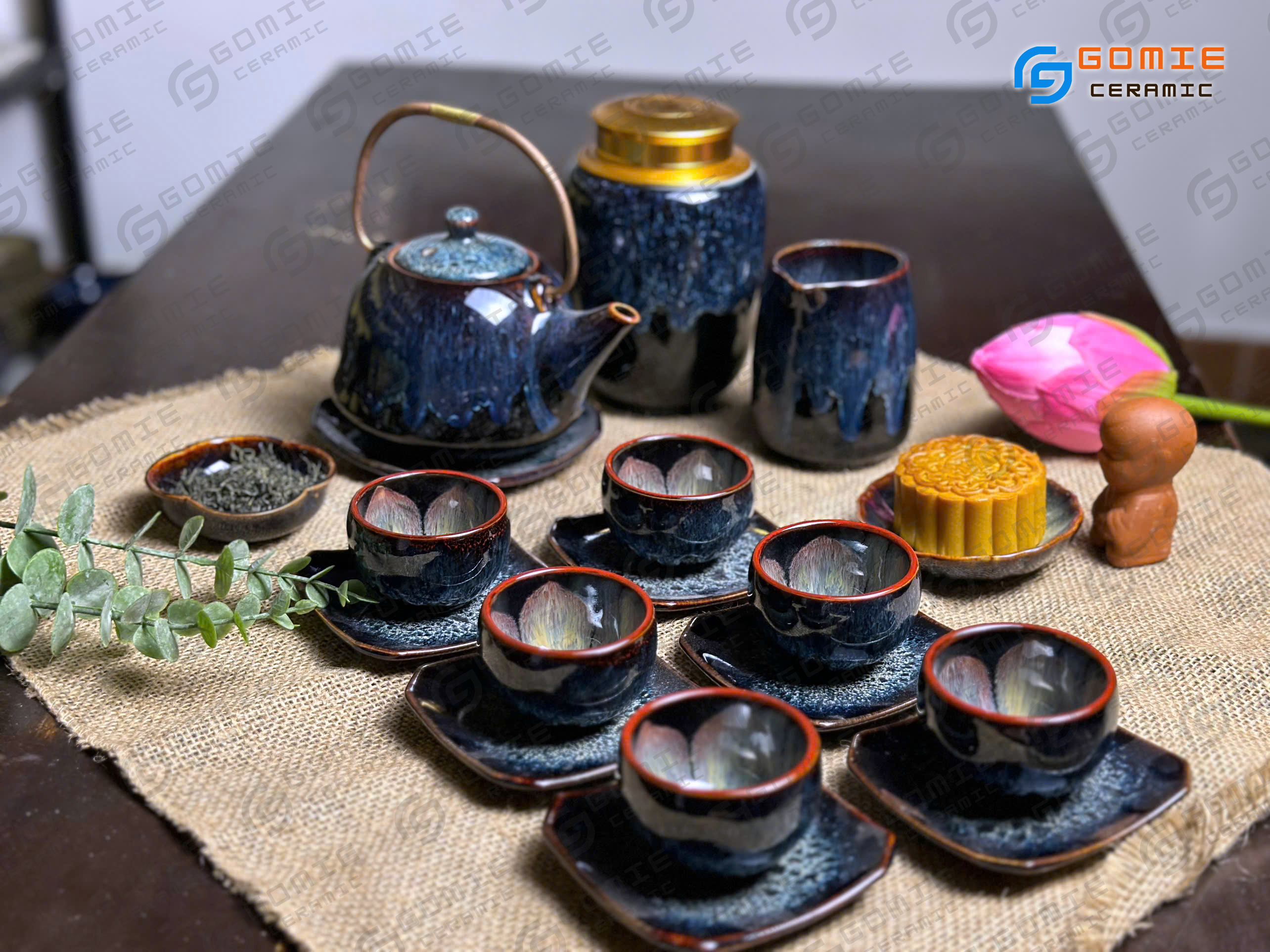 Bộ Ấm Bầu Lòng Chén Đúc Hoa Hỏa Biến Xanh Sapphire đầy đủ phụ kiện