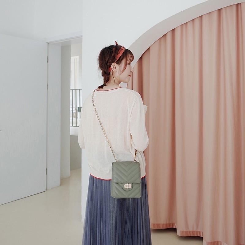 Túi MICOCAH chỉ nổi khoá đính ngọc hàng xuất dư