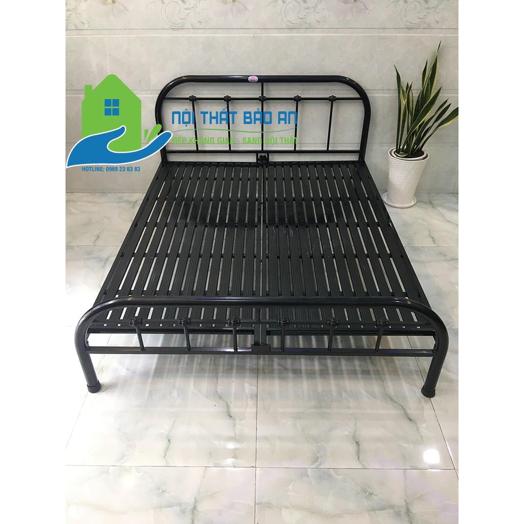 Giường sắt mỹ nghệ nhiều kích thước từ 1m đến 1m8 mẫu 05 - Bảo An