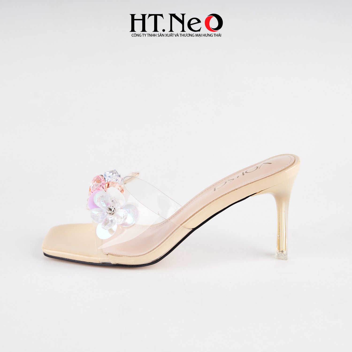 Sandal nữ da SDN170 cao 8p thiết kế trẻ trung, độc đáo với quai dép mica trong suốt đính hoa đá