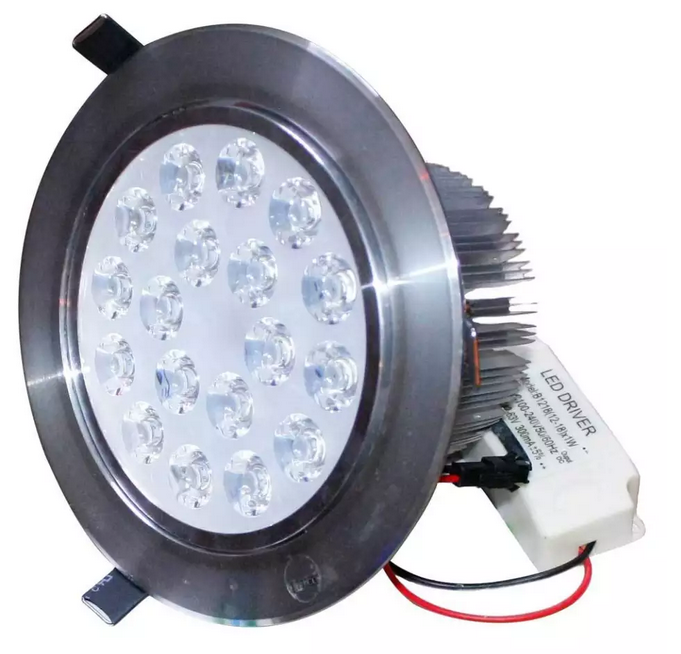 Đèn LED âm trần chiếu rọi tiết kiệm điện Gnesco 18W (Vàng nhạt)