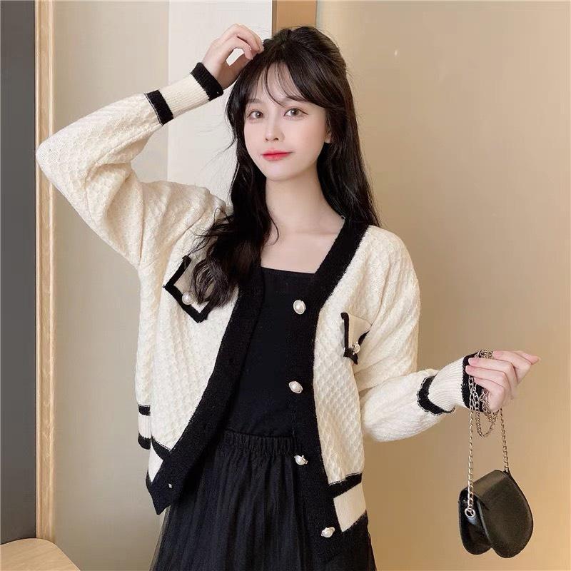 Áo khoác cardigan len viền khuy ngọc tiểu thư