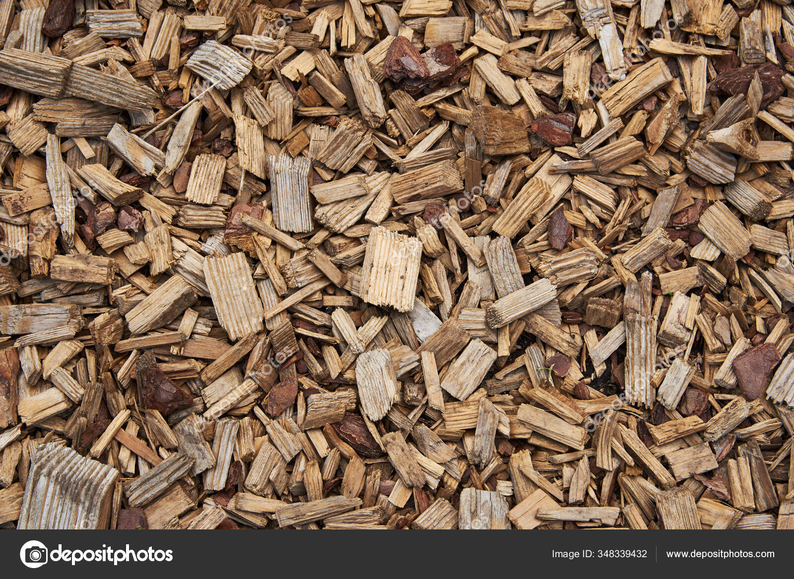 *** Wood chip, chip mulch - tổng kho mảnh gỗ mùn rải sân vườn