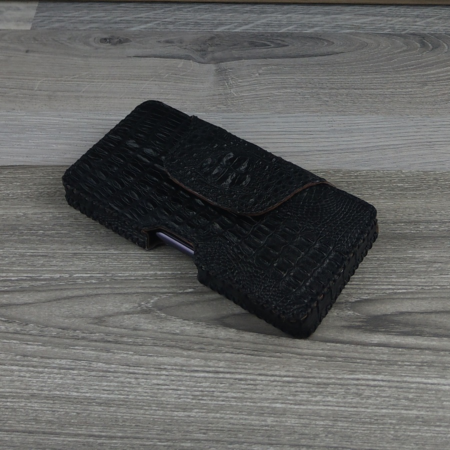 Bao Da Đeo Lưng dành cho Iphone x/xs Da Cá Sấu Màu Đen