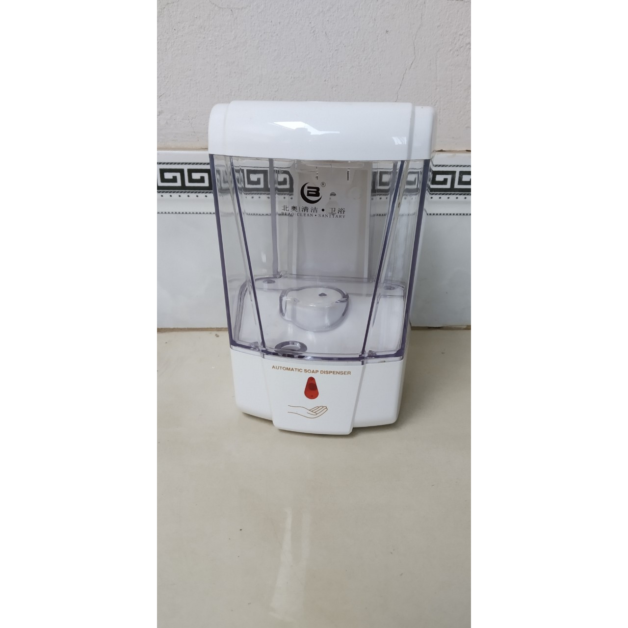 Bình đựng nước rửa tay tự động OK235 dung tích 700ml - chạy bằng pin - đựng xà phòng rửa tay, sữa tắm, dầu gội, nước khử khuẩn