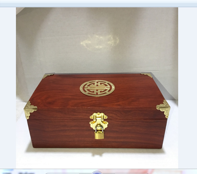 Hộp đựng con dấu, đựng đồ trang sức mặt chữ thọ gỗ Hương size 26cm kèm khóa mini
