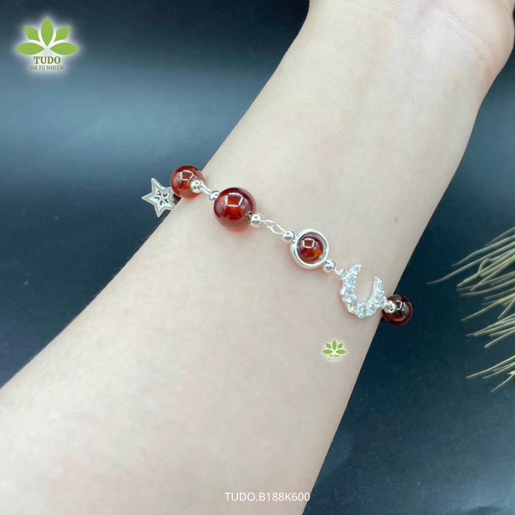Vòng Tay Nữ Đẹp - Vòng Phong Thủy Mệnh Hỏa Thổ Kim TUDO B188K600 VCBGARN đỏ, Charm Bạc Trăng, Sao Có dây Freesize