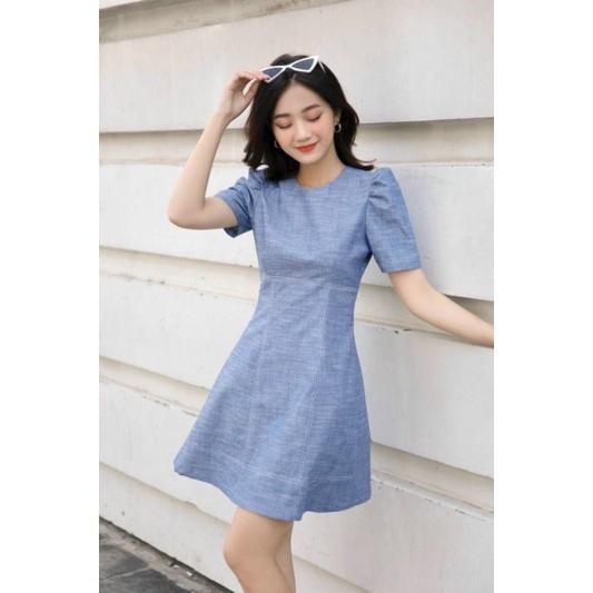 ĐẦM XÒE XANH VAI NHÚN