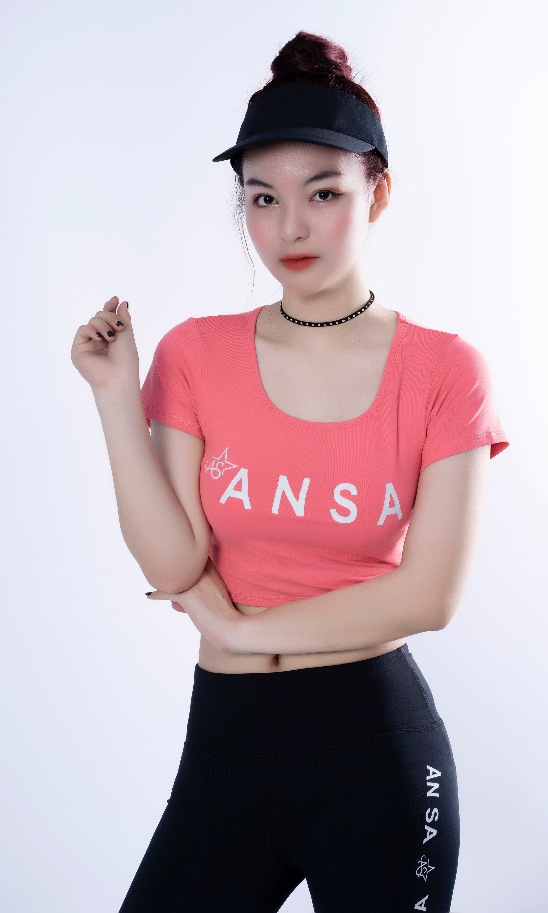 Bộ thể thao nữ quần dài áo croptop có tay Màu Cam - DD303