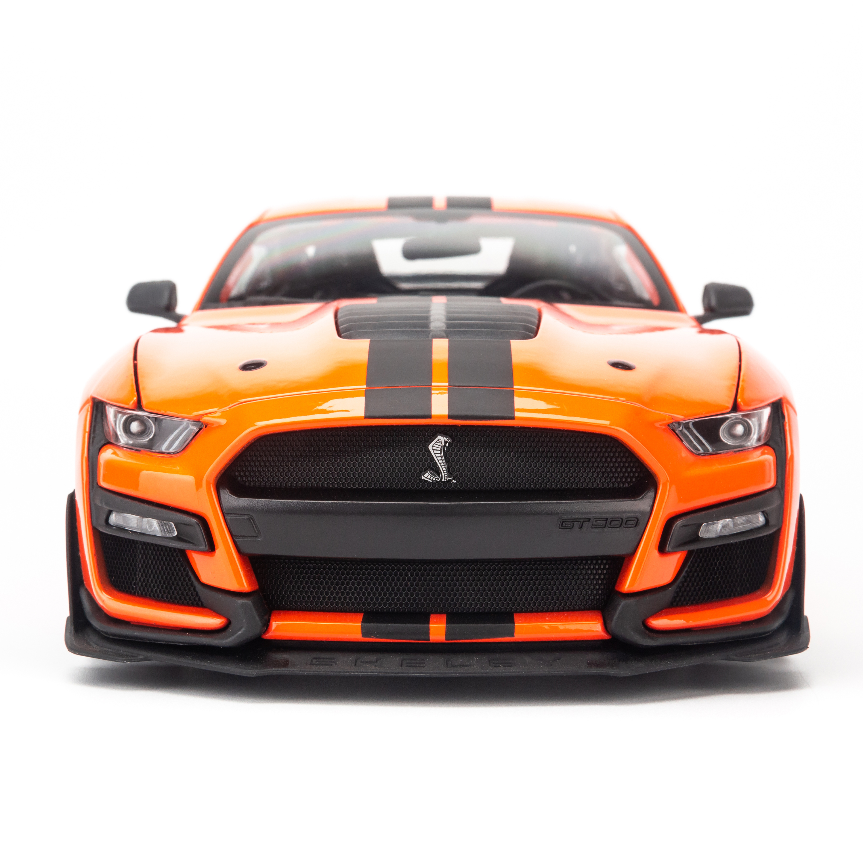 Mô hình xe Ford Mustang Shelby Cobra GT500 1:18 Maisto 31388