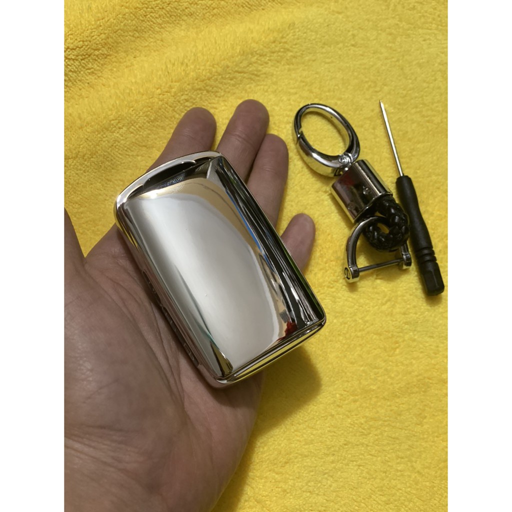 Ốp chìa khóa, bọc khóa tráng gương xe Mazda 2, mazda 3, mazda6, CX8, CX5, CX3, CX30 kèm móc treo