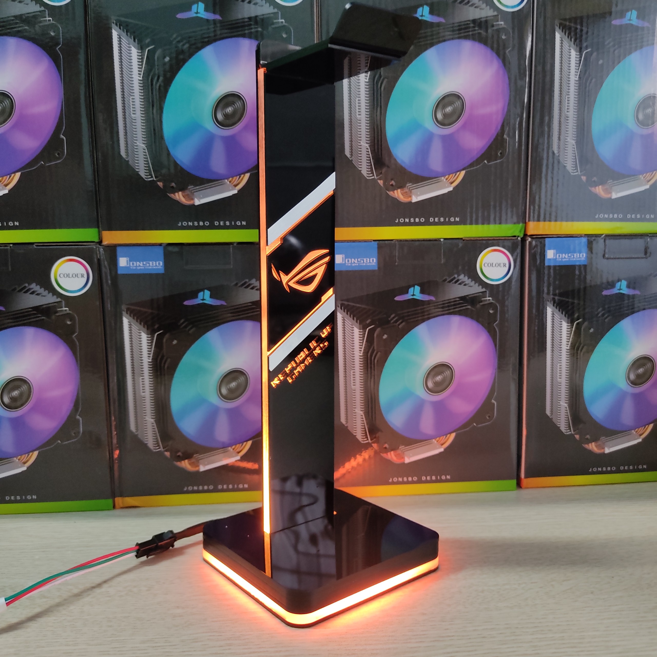 Giá treo tai nghe Gaming Logo ROG có tích hợp đèn led RGB, điều khiển chỉnh màu từ xa - Hàng nhập khẩu