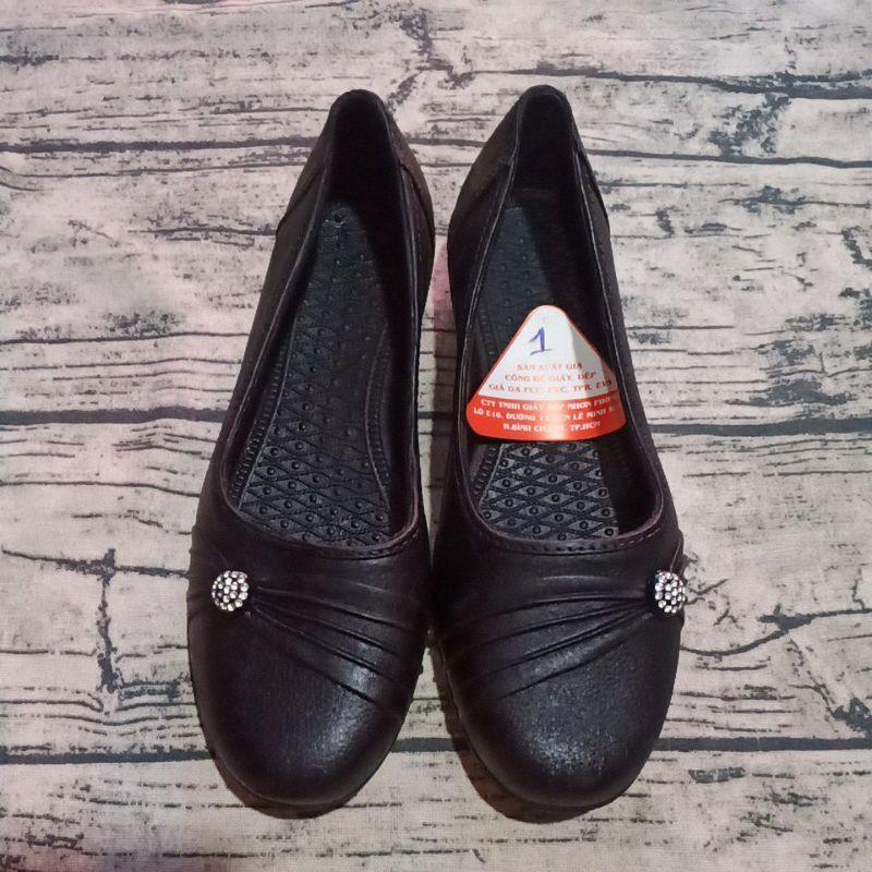 Giày búp bê nhựa siêu êm