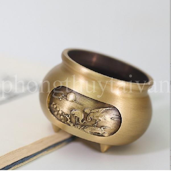 Lư hương Đồng tròn Mini 3 chân cắm nhang 5cm