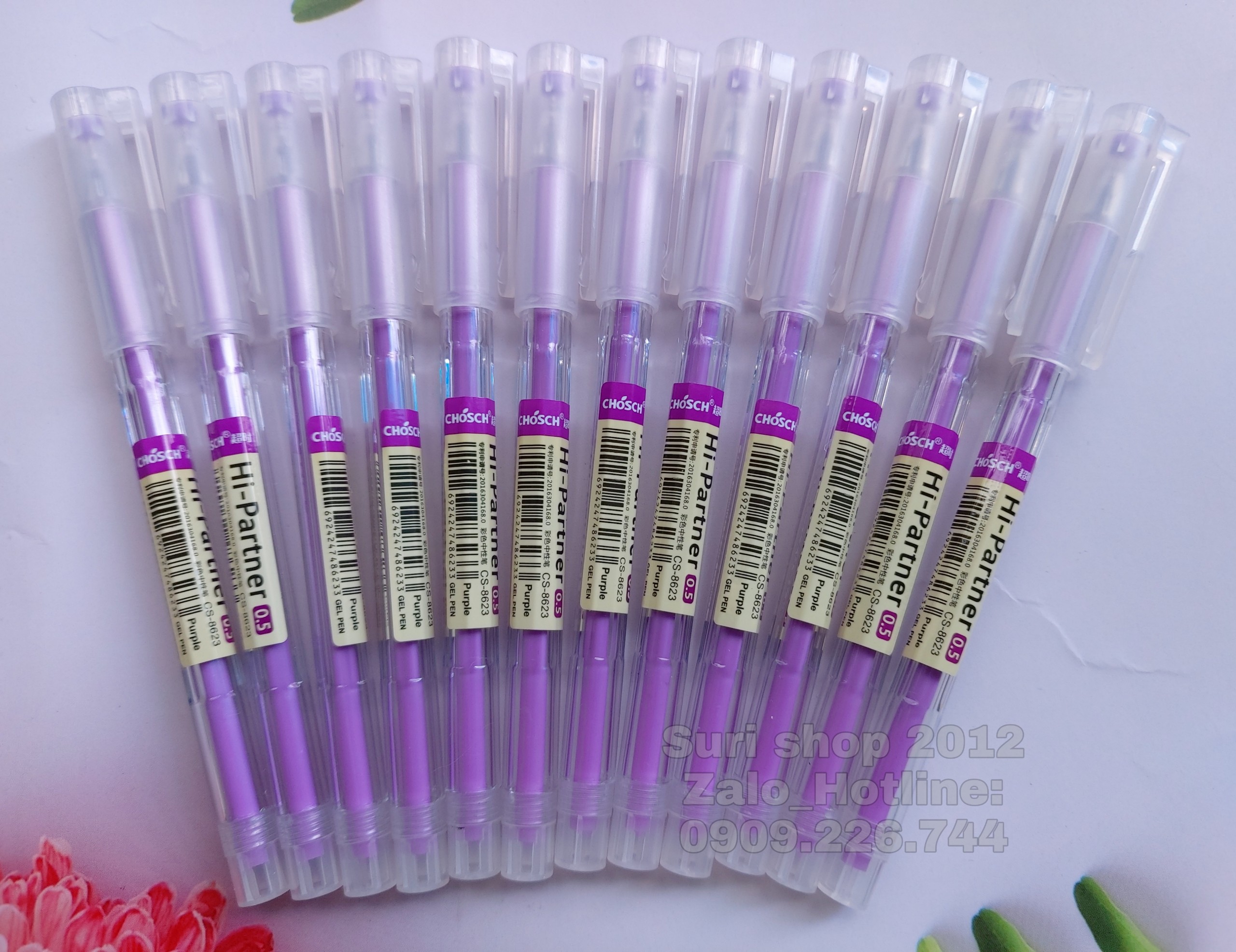 Hộp 12 cây bút gel mực tím Chosch CS-8623 phù hợp với học sinh tiểu học,sinh viên và mọi độ tuổi.