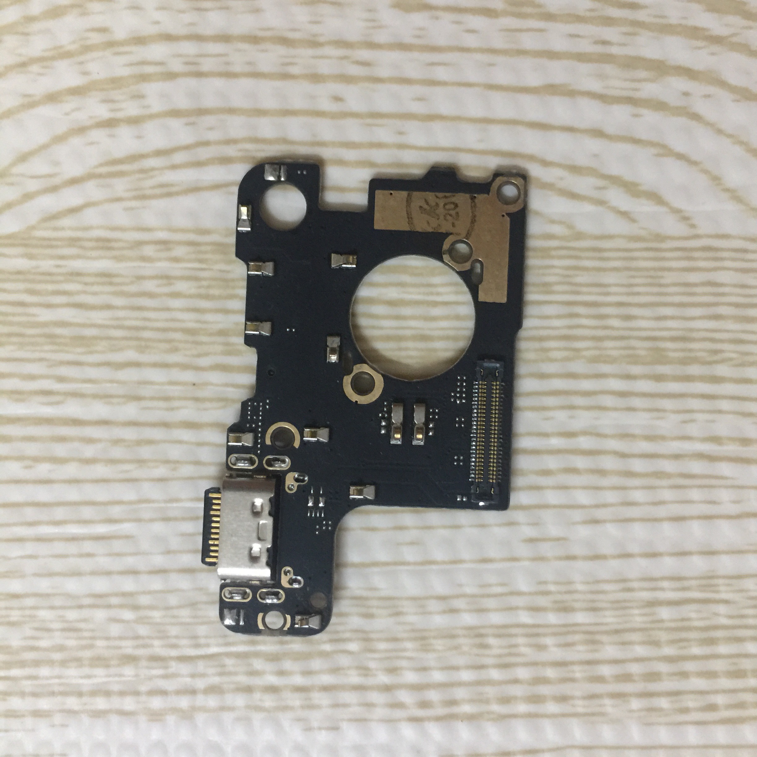 Bo mạch chân sạc dành cho Xiaomi Mi8