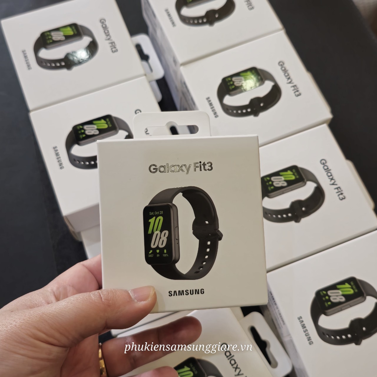 Vòng Đeo tay Thông minh Samsung Galaxy Fit3 (R390) -Hàng Chính hãng