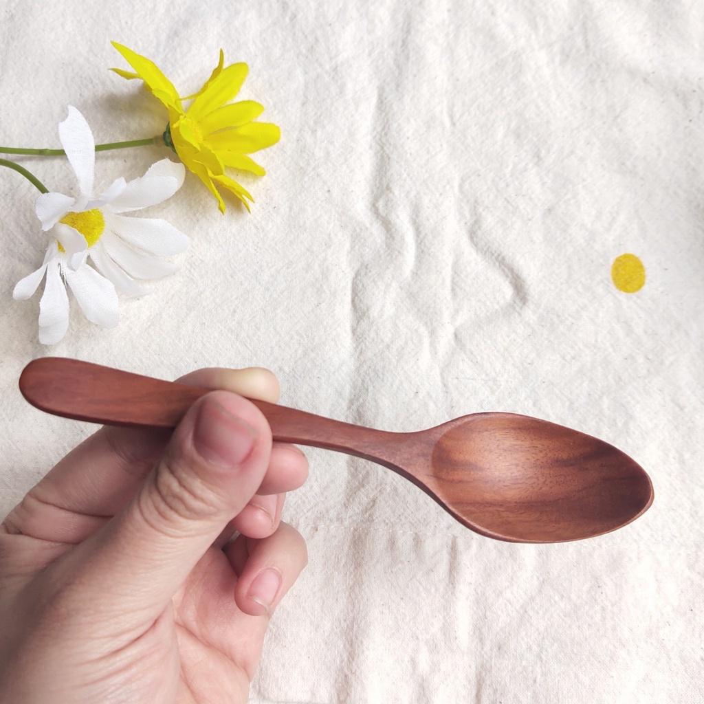 Thìa/Muỗng Gỗ Nhãn Ăn Chè 14x3cm, Thìa Ăn Smoothie Ngon Miệng, Chụp Ảnh Decor, Thìa Gỗ Tự Nhiên