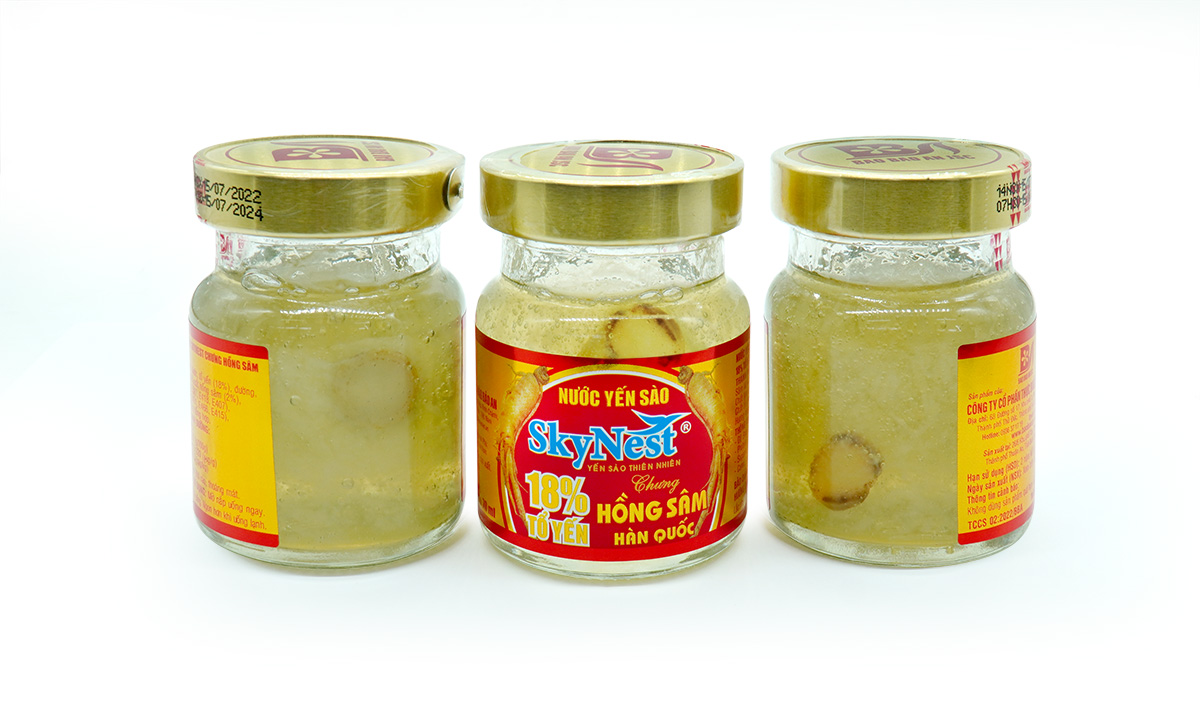 Nước Yến sào SkyNest 18% Tổ Yến chưng Hồng Sâm Hàn Quốc, Lát Hồng Sâm thật, bồi bổ sức khỏe