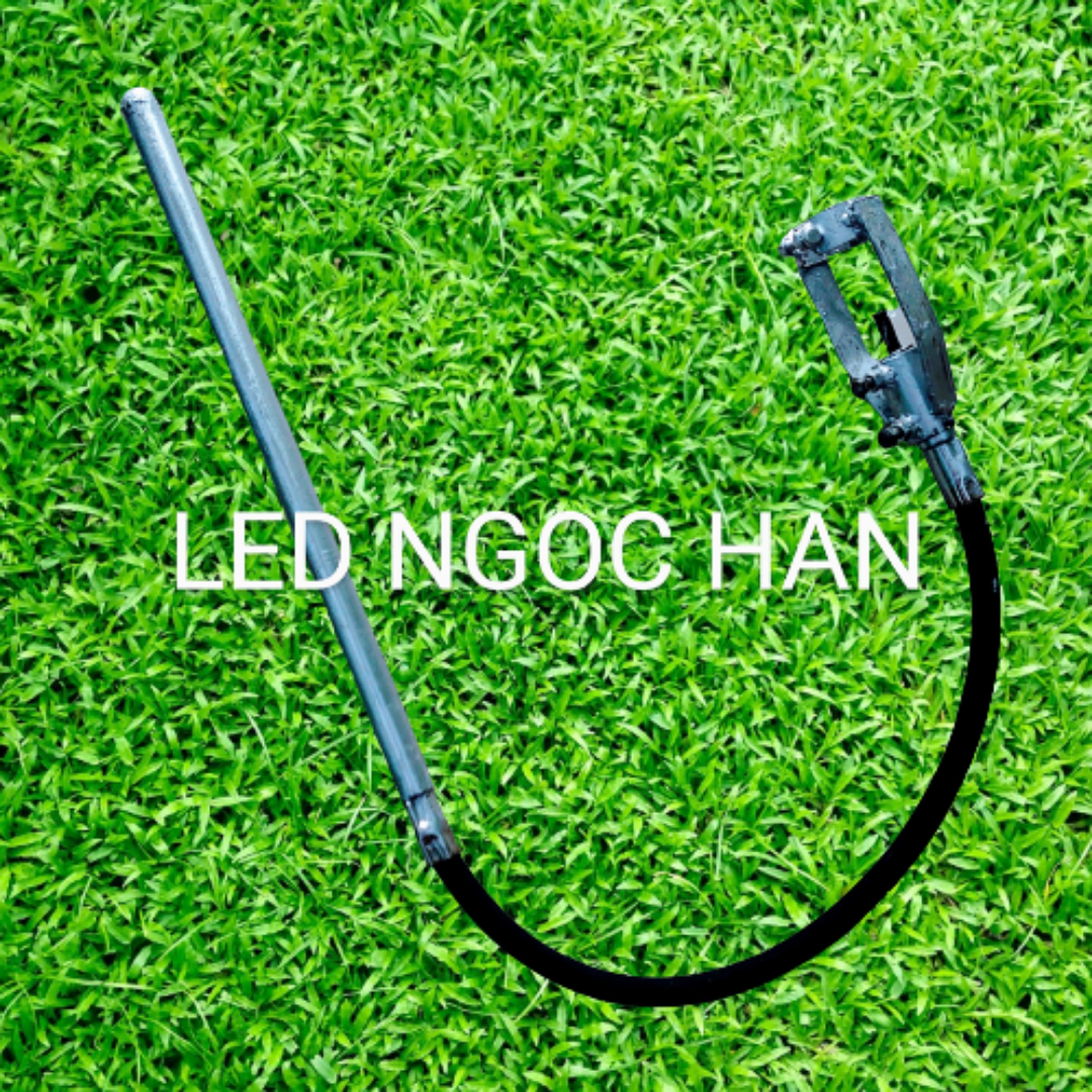 Đầm dùi rung mini dùng trong sản xuất chậu cảnh