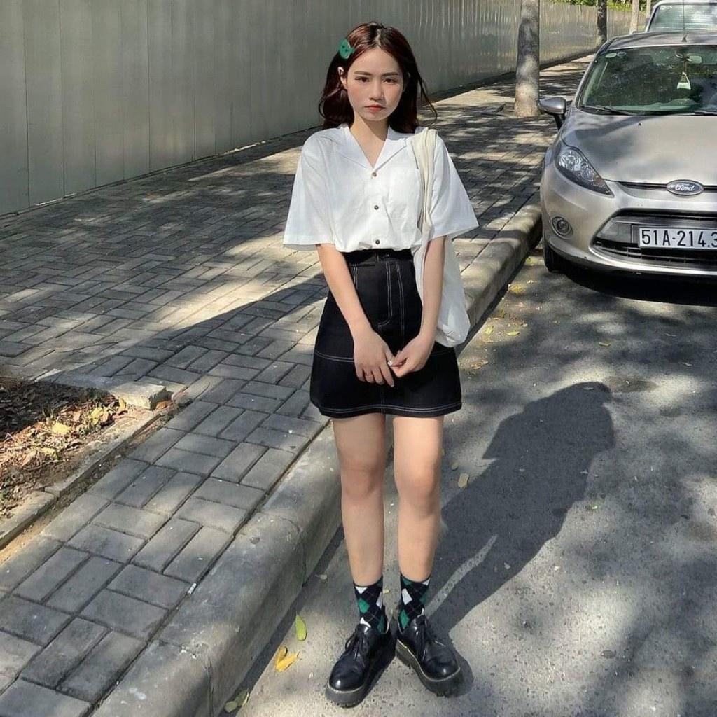 Bộ Chân Váy Demin Chữ A Kèm Áo Sơ Mi Trắng Nữ Cộc Tay