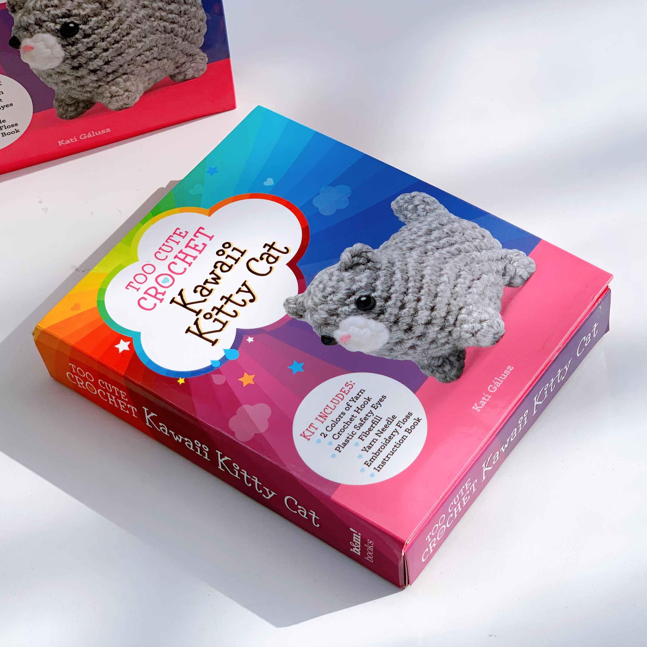 Too Cute Crochet: Kawaii Kitty Cat: Kit Includes: 2 Colors of Yarn, Crochet  Hook, Plastic Safety Eyes, Fiberfill, Yarn Needle, Embroidery Floss,  Instruction Book (Kit)