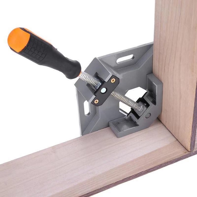 Dụng cụ hỗ trợ cố định đồ vật trong quá trình khoan, cắt, lấy vuông góc Version2