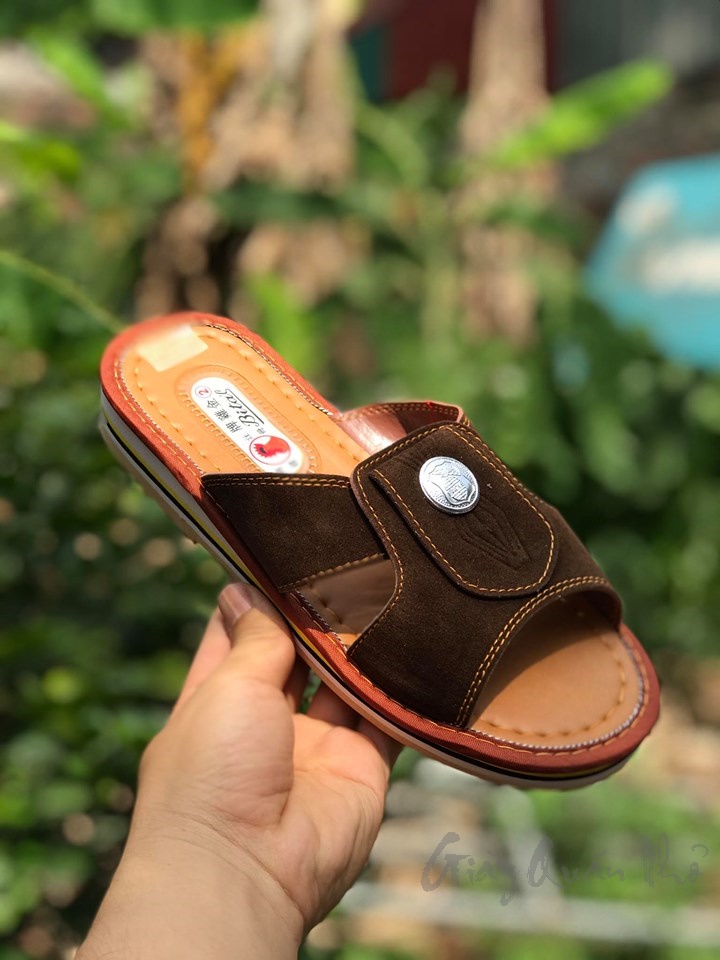 Dép Gà xu, xịn, đẹp, gắn liền với nhiều thế hệ thanh niên, size 38-42