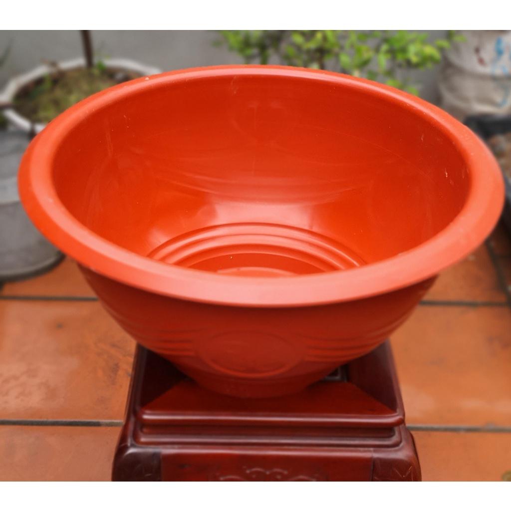 Chậu nhựa tròn T68 đỏ hoa văn Phúc Lộc Thọ