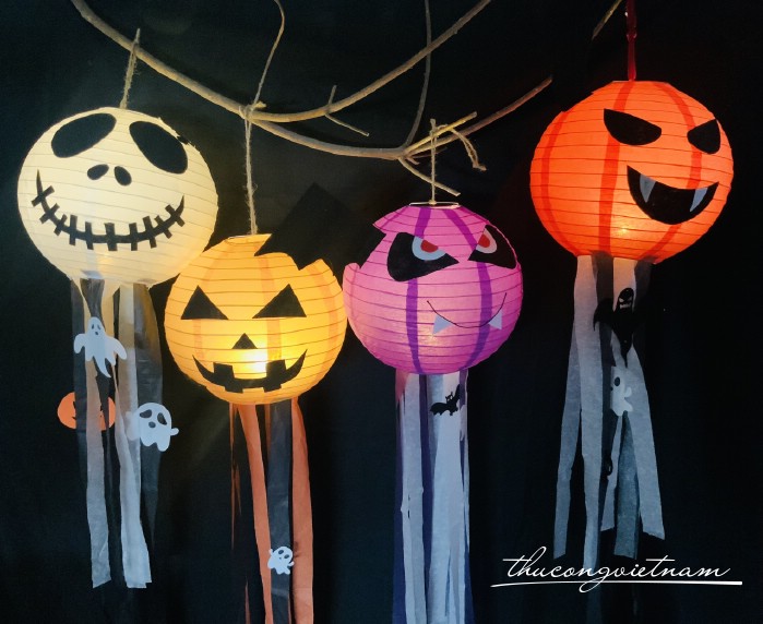 Lồng đèn giấy Halloween kèm đèn led có tua rua
