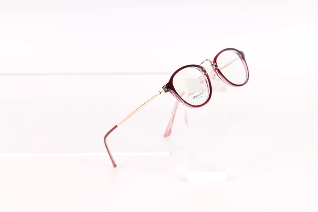 GỌNG KÍNH TR90 PHỐI CÀNG HỢP KIM CAO CẤP BỀN ĐẸP THỜI TRANG – HÀNG CHÍNH HÃNG TRHK 9070