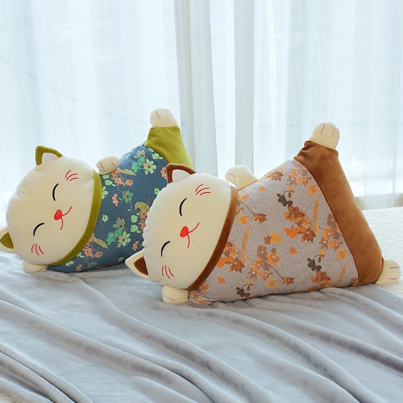 Gối tựa lưng trang trí ghế sofa mèo may mắn cute