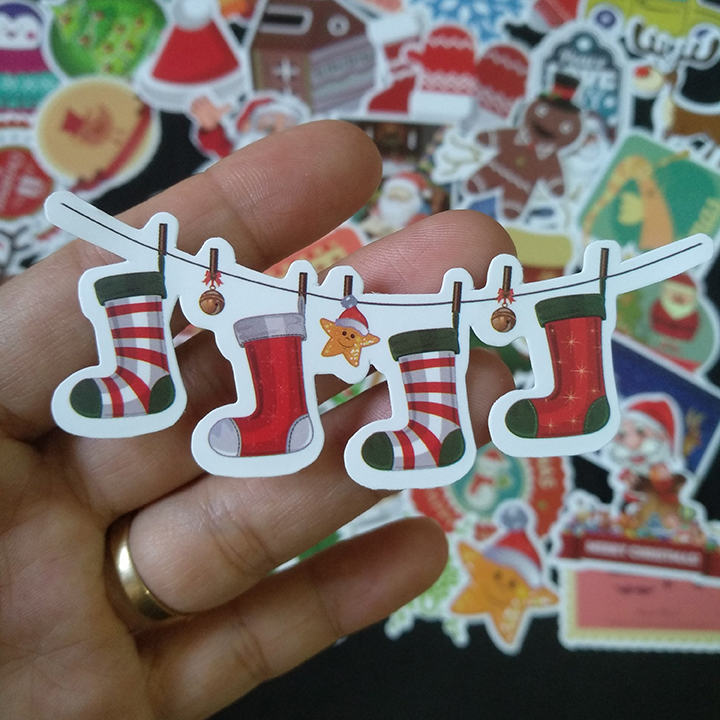 Bộ Sticker dán cao cấp chủ đề NOEL GIÁNG SINH - Dùng dán Xe, dán mũ bảo hiểm, dán Laptop...