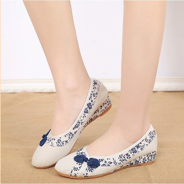 (Hình thật) Giày búp bê hoa văn cổ điển nữ tính còn size 37+38+40