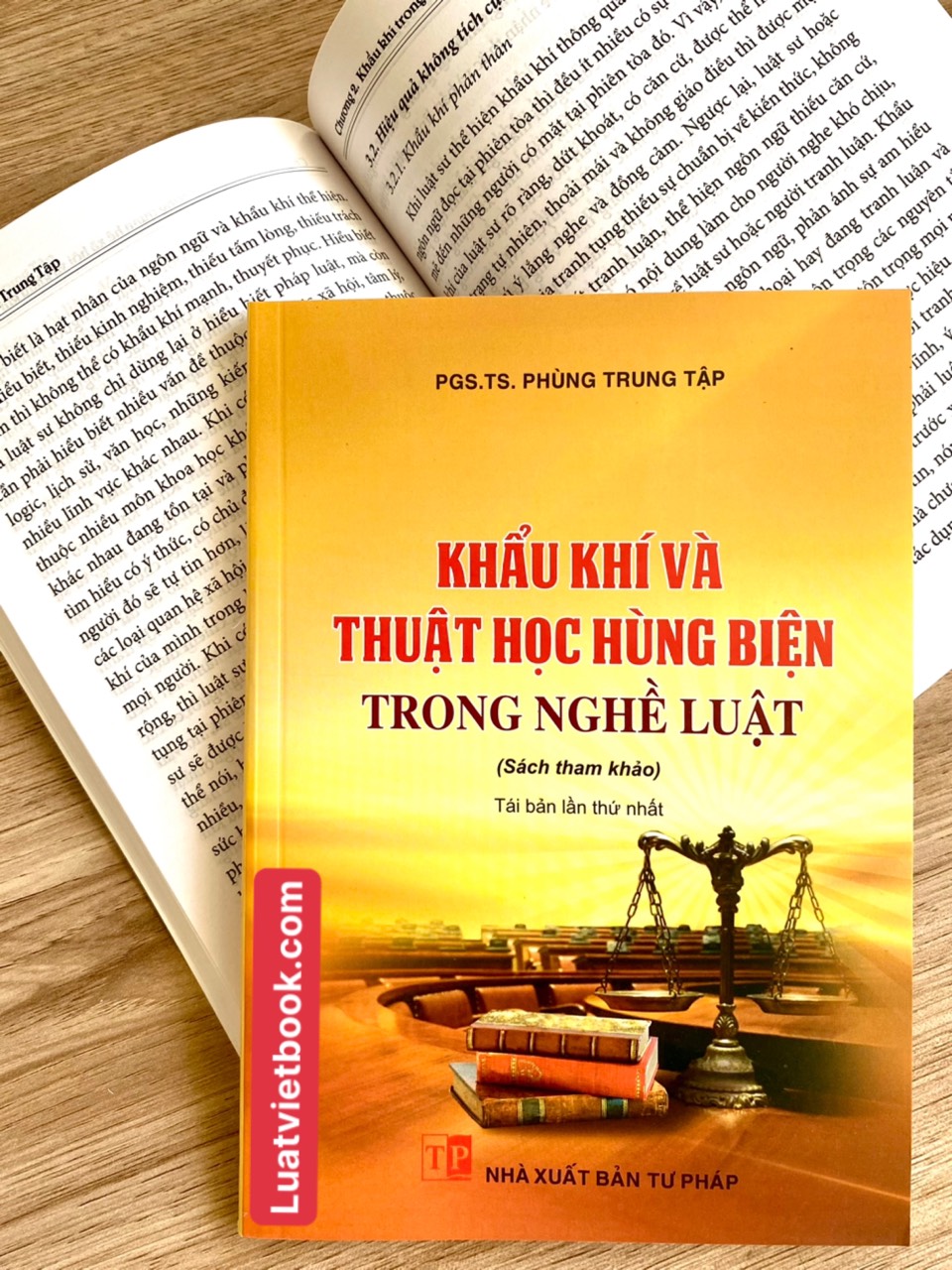 Khẩu Khí Và Thuật Học Hùng Biện Trong Nghề Luật