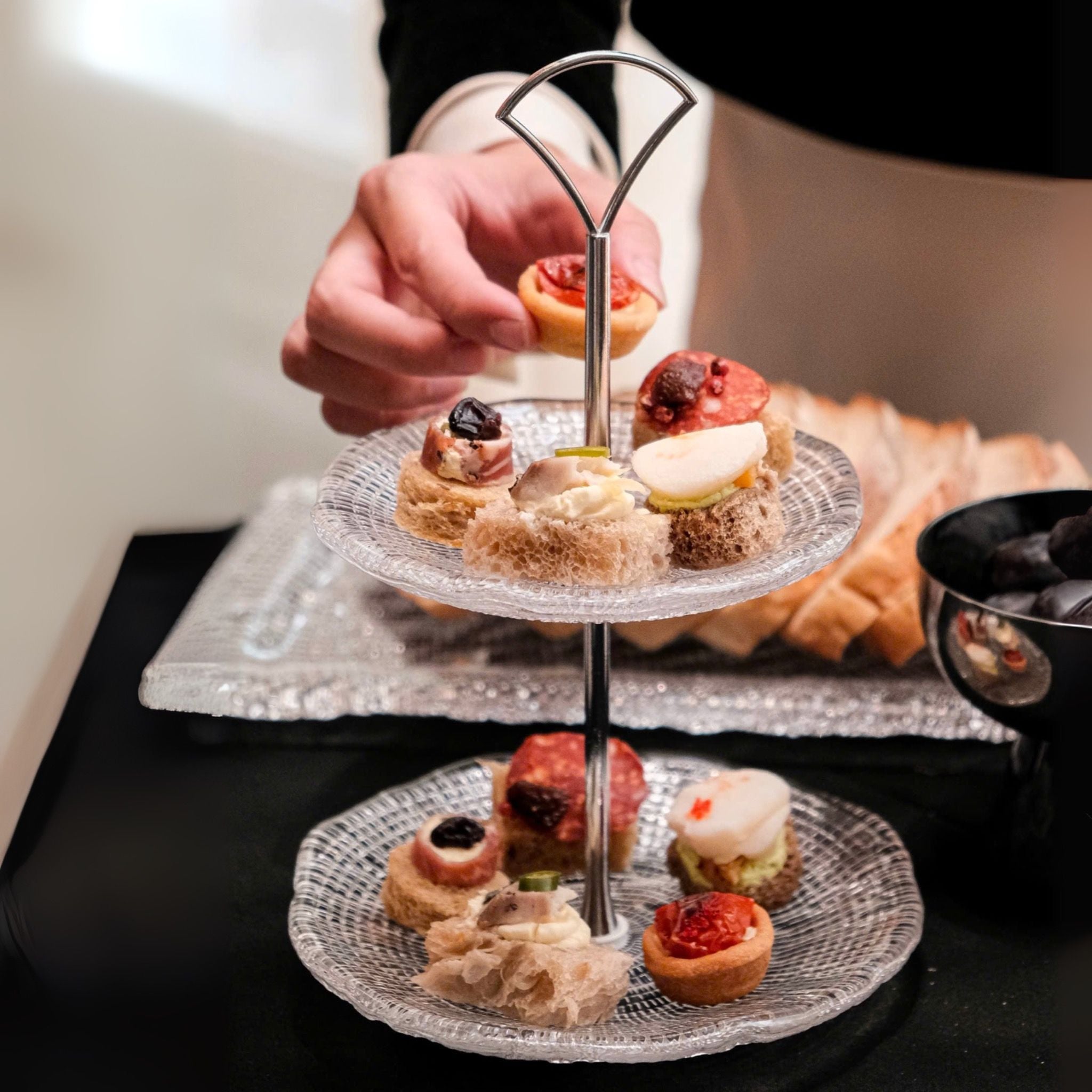 Đĩa bánh 2 tầng Diamante 24.5cm IVV hàng chính hãng