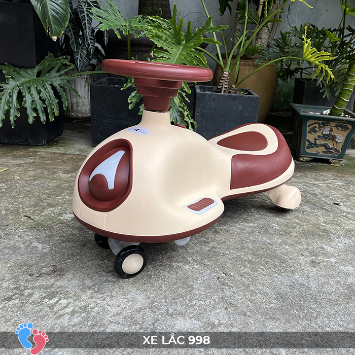 Xe lắc có đèn, nhạc cho bé BABY PLAZA SC-998