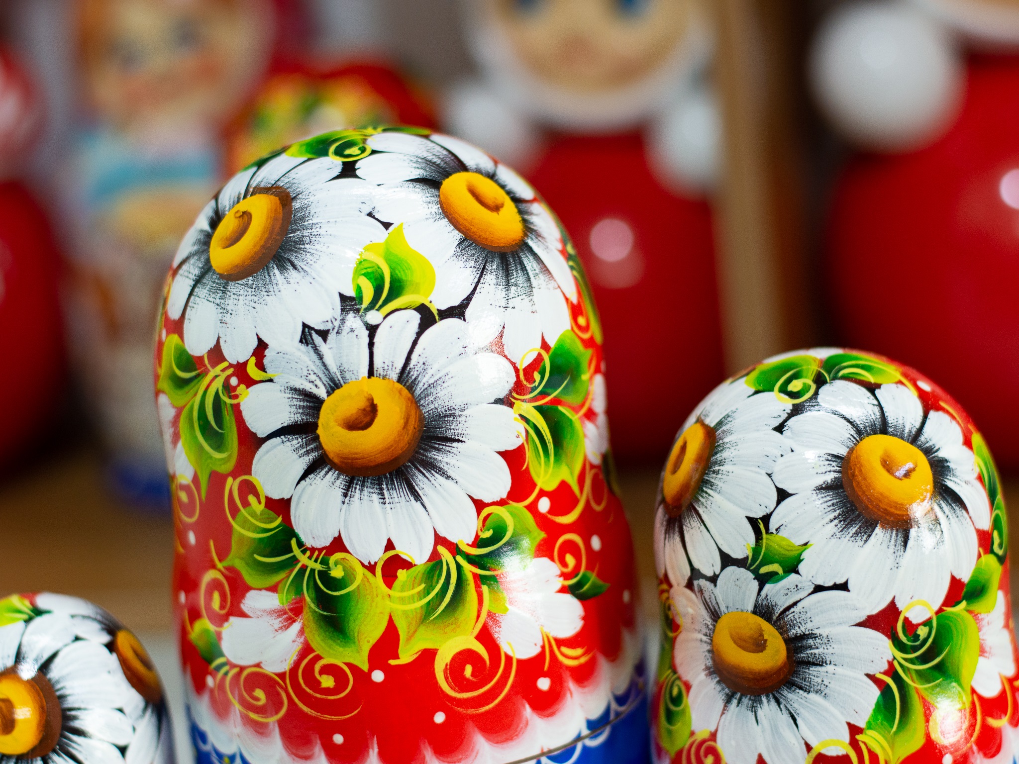 BỘ BÚP BÊ MATRYOSHKA 7 LỚP CAO 22CM HOA VĂN "CỔ TÍCH GÀ MÁI ĐẺ TRỨNG VÀNG" RẤT ĐẸP VÀ SANG TRỌNG