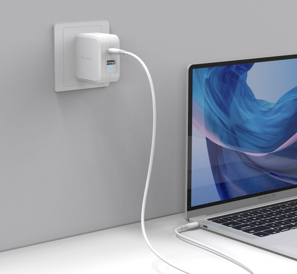 Adapter Sạc 2 Cổng 65W Innostyle GAN ZENI Tích Hợp Cổng USB Type-C Hỗ Trợ Sạc Nhanh Power Delivery PD 65W - Hàng Chính Hãng