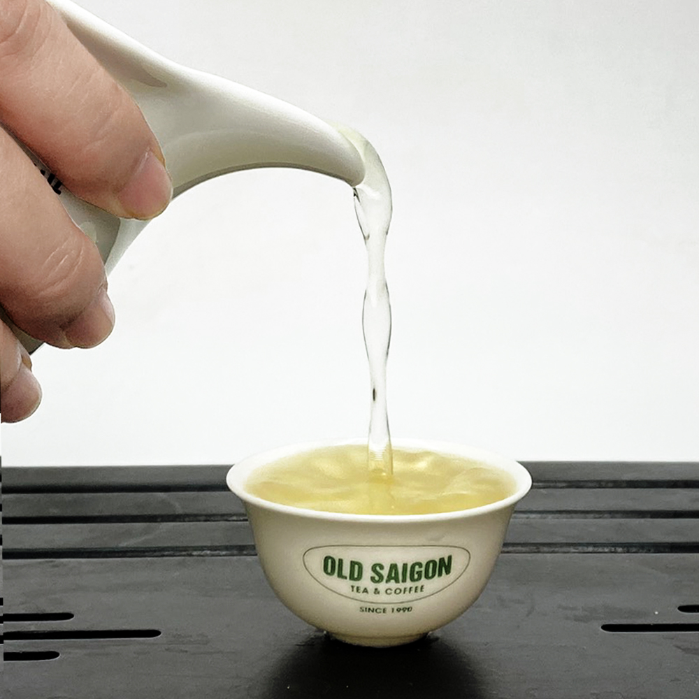 Trà ô long Chợ Lớn hộp thiếc 100 gr hàng chính hãng Oldsaigon
